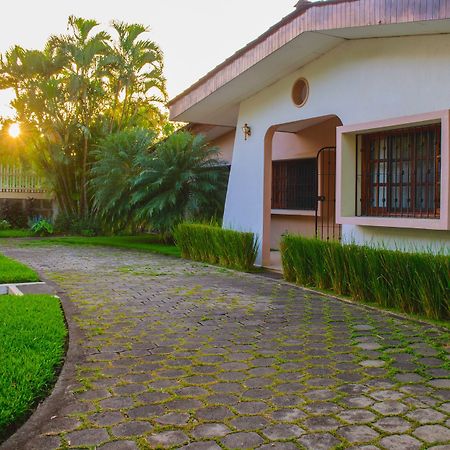 Hotel Fontana Managua Kültér fotó